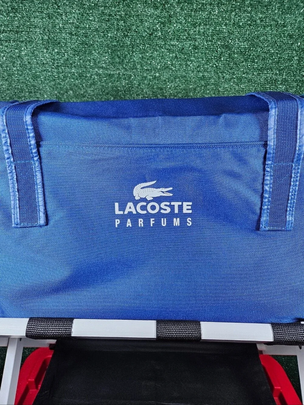NWOT Vintage Lacoste Parfums Essential Sport Duffel Bag/Gym Bag / 21